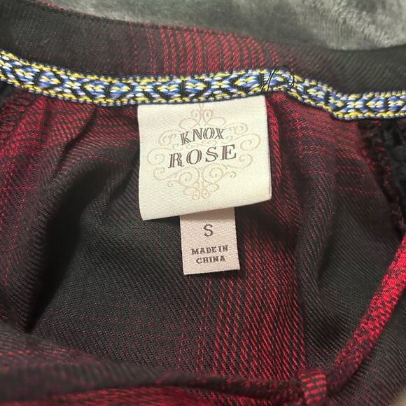 Knox Rose BOHO style red/black plaid blouse size small - Picture 4 of 10